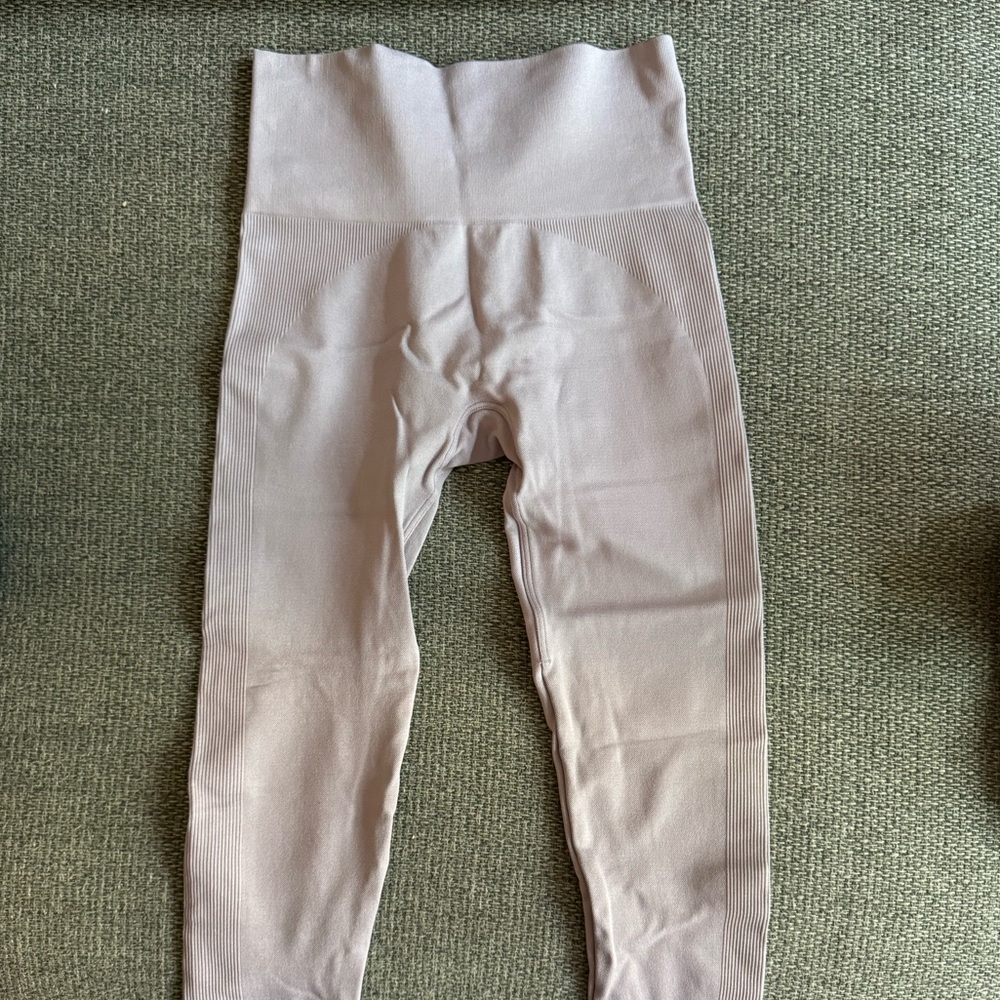 Lilac set active sculptflex leggings